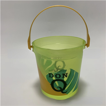 32 Oz. Plastic Pail with Handle