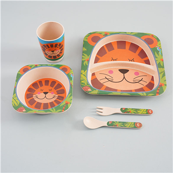 5Pcs/Set Bamboo Kids Dinnerware Set
